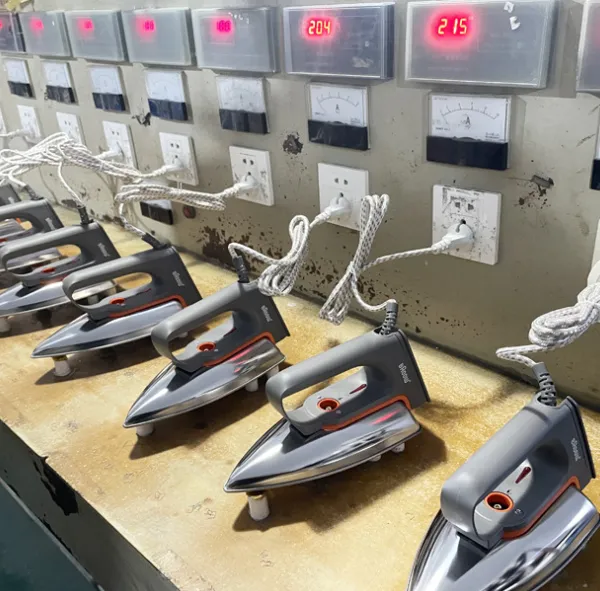 Electric Iron Household Ironing Machine/Dry Electric Ironing Bucket/Handheld Hanging Ironing Machine（Wechat:13510231336）