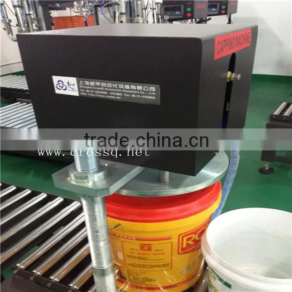 Plastic Lids Pressing Machine photo-6
