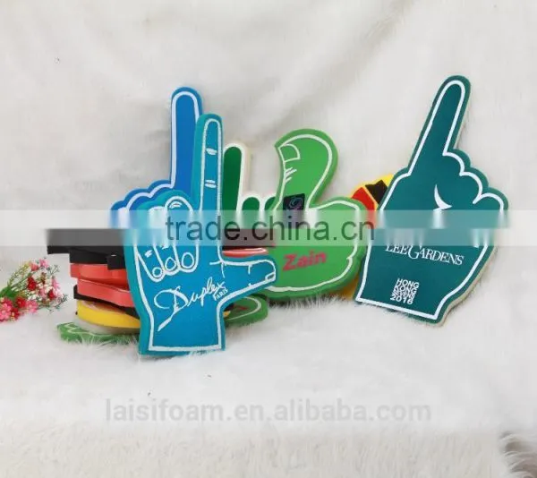 Cheering foam hand