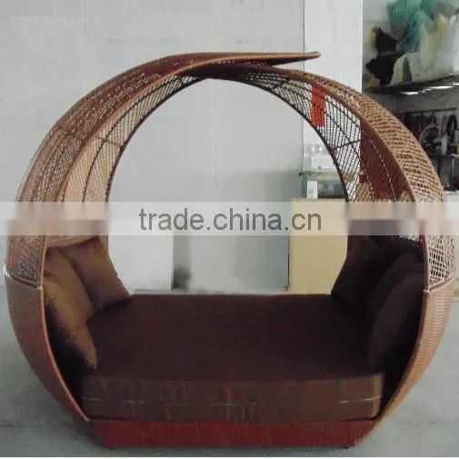 00 Rattan Outdoor Furniture Graceful Sunbed Furniture Canopy Garden Sofa Bed YPS055 photo-6