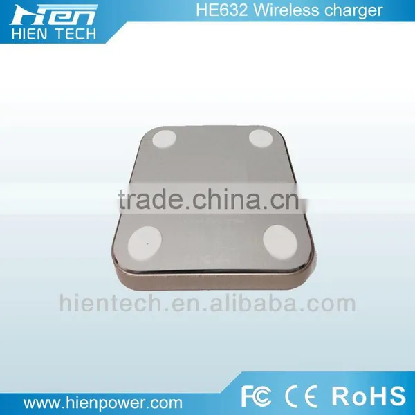 Ultra Thin Qi Induction Charging Pad Slim 5V1A Qi Wireless Charger photo-6