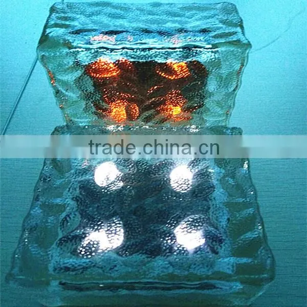 Low Price Outdoor LED Solar Ice Brick Lighting photo-4