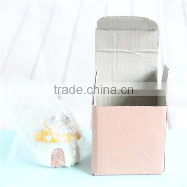 Mini CUTE Fashional Resin Decoration, ZAKKA Mushroom Small Home Furnishing Articles Mini House Resin Home Background Props photo-3