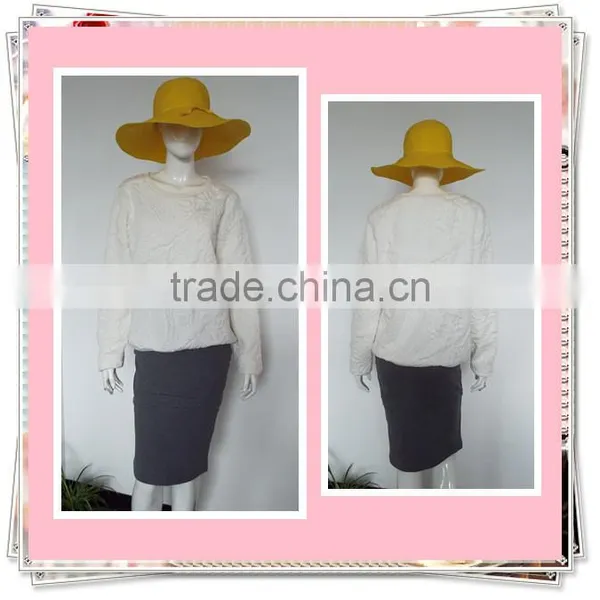 Ladies' Jacquard Fabric O-neck Sweatshirt photo-3