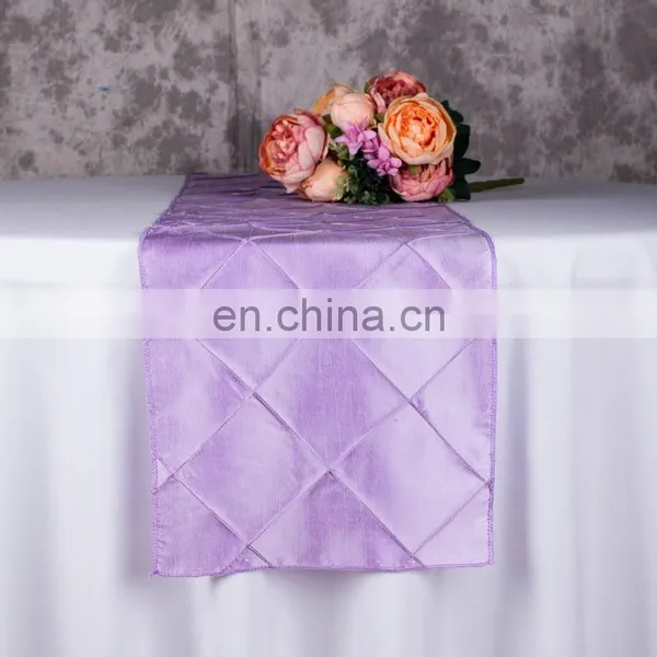 Pintuck Table Runner photo-6