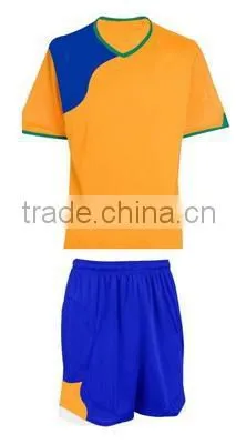 Soccer Wear in Yellow & Blue Color