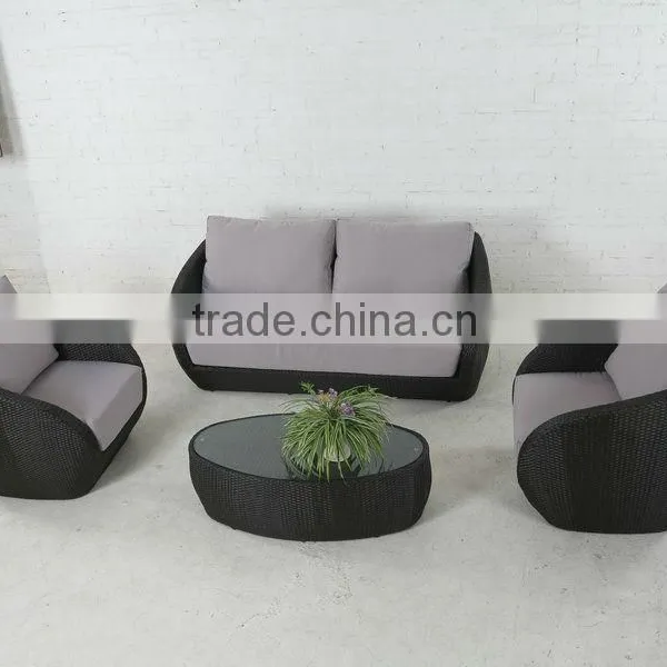 2015 Outdoor Rattan Sofa Set Confortable Cushion Fashion Design