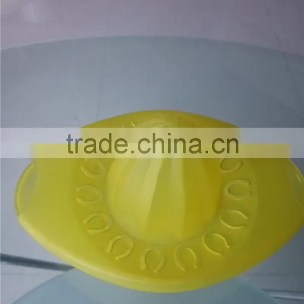 Plastic Manual Juicer photo-2