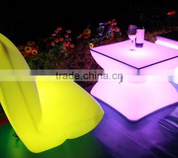 PE Material Illuminated Bar Interactive Led Table for Indoor or Outdoor Using photo-4