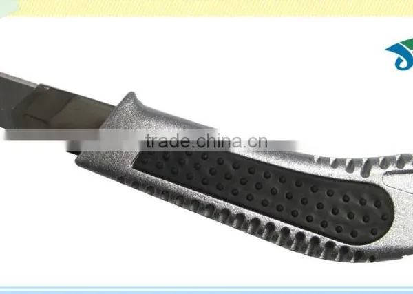 Coated Steel Handle Utility Knife With Blade 18*100mm photo-3