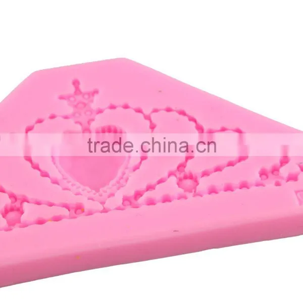 Liquid Silica Gel Mould DIY Cake Decorating Tool - Crown Pattern 1688 Agent photo-3