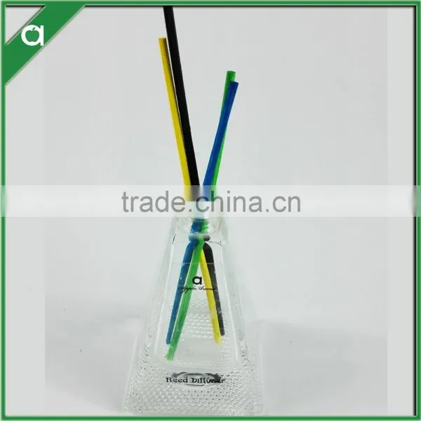 Engraved Long Triangle Yurt Glass Bottle for 80ml Reed Diffuser Oil photo-2