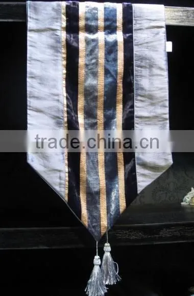 Fashion Table Runner