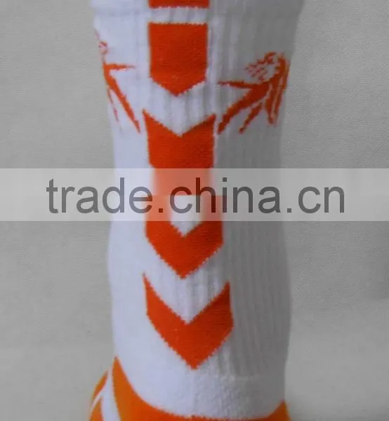 Men Custom Crew Wholesale Elite Basketball Socks photo-4