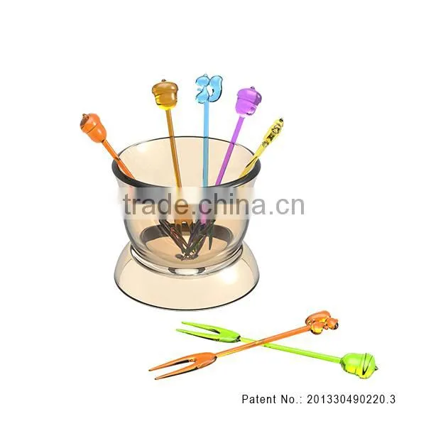 New Design Plastic Transparent Fruit Fork