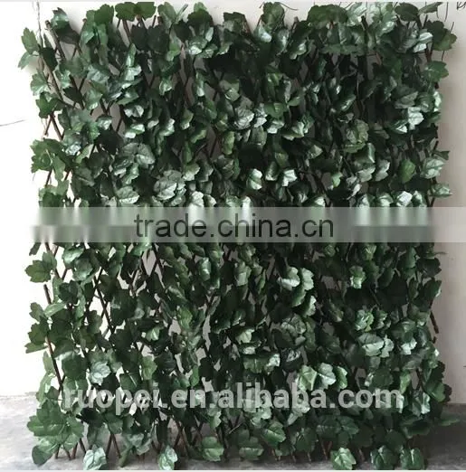 Maple Leaf Willow Fence