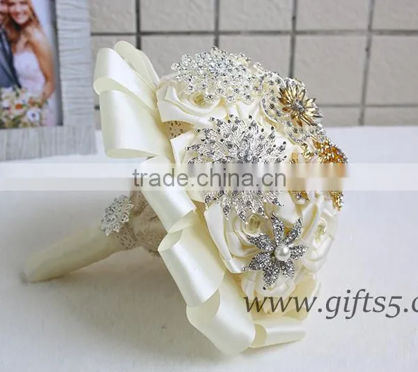 High Quality Luxurious Artificial Brooch Rhinestone Bouquets photo-3