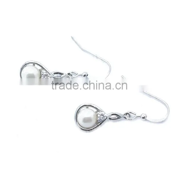 New Arrivel Wholesale 925 Sterling Silver Magnetic Pearl Earrings for Wedding photo-2