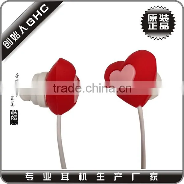 Cartoon Earbuds With Personalised Design and Free Samples Offered photo-6