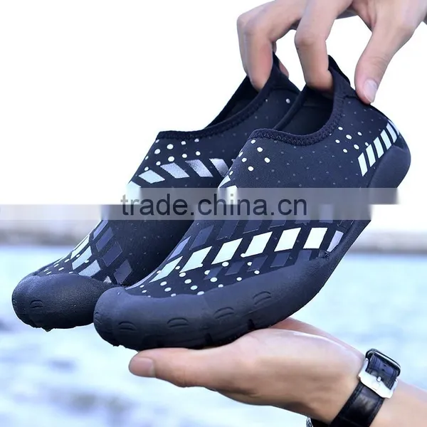 2017 Fashion Comfortable Breathable Diving Water Swimming Shoes Men photo-5