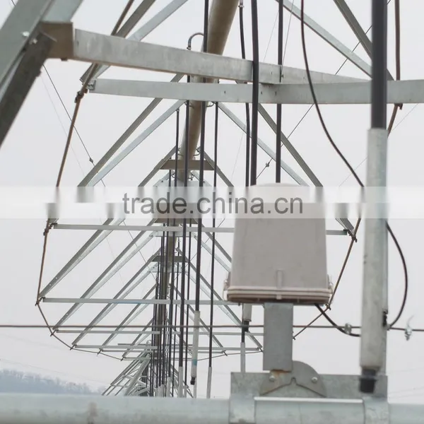Supply Lateral Move Agricultural Irrigation Equipment With End Spray Sprinkler photo-2