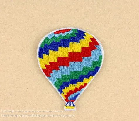 Garment Accessories Custom High Quality Colourful Polyester Clothing Label photo-3