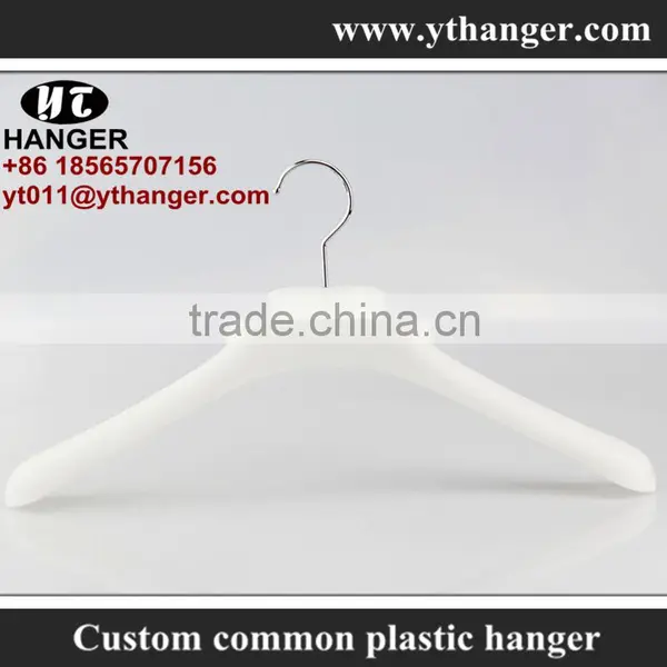 IMY-441 White High End Plastic Hanger for Jacket photo-2