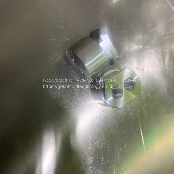 Cheap Cnc Processing Service OEM Factory CNC Processing Precision Aluminum Alloy Fixed Shaft photo-4