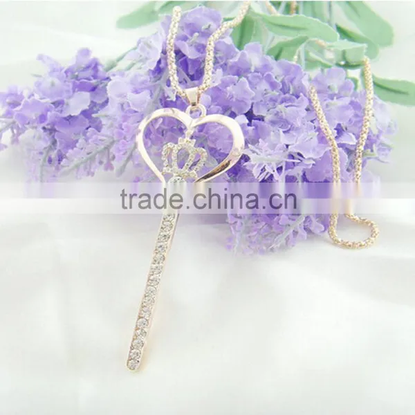 Chinese Fashion Jewelry Key Style Sweater Chain Pendant Necklace Princess Necklace photo-2