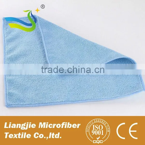 Hot Selling Customized Print Microfiber Golf Towel With Carabiner With Low Price photo-3
