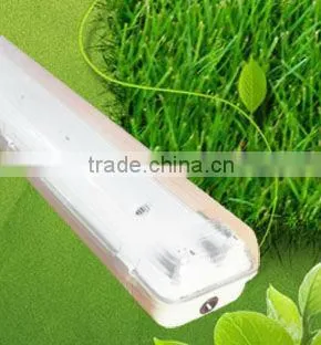 T8 Waterproof Light Fixture