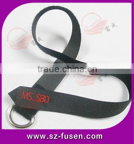 Self-locked magic tape lashing