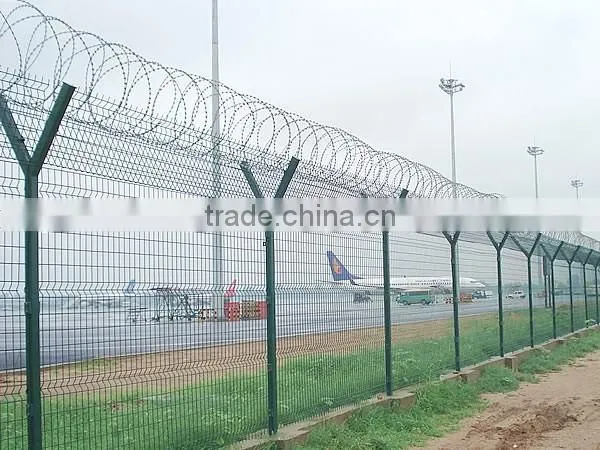 High Security Razor Barbed Military Wire Mesh Fence Razor Prison Wire Fence photo-3