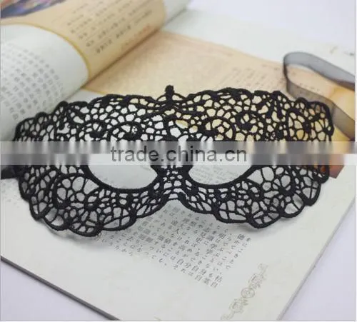 Masquerade Lace Eye Mask photo-3
