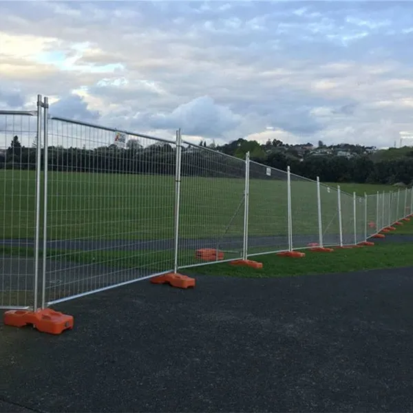 Hot Dipped Galvanized Outdoor Welded Durable Australia Temporary Fence photo-2