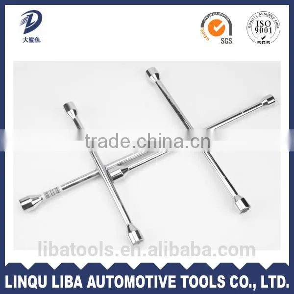 Carbon Steel Cross Rim Torque Wrench/4 Way Wheel Spanner photo-4