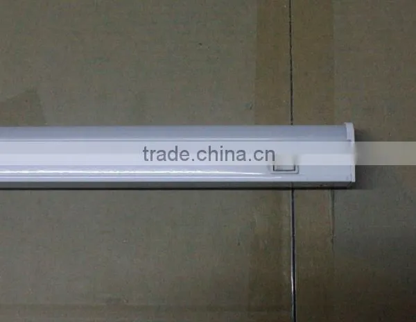 China Factory Integrated T5 LED Tube 10W With Switch High PF 100lm/w CE and Rohs t5 Led Tube photo-6