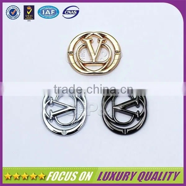 Beautiful Shiny Plating Custom Sewing Metal Badge for Clothing photo-4
