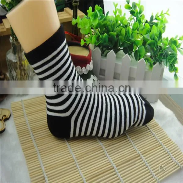 Prodessional Factory Custom Cotton Child Sock High Quality photo-2