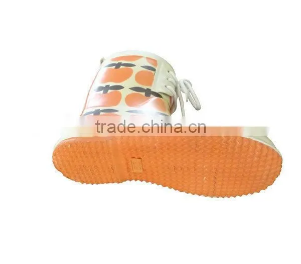 Fashion Rain Rubber Boots for Ladies and Children photo-2