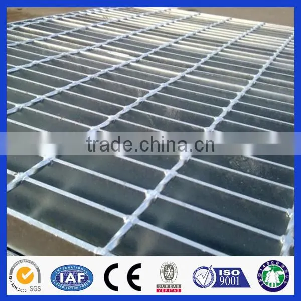 Express Low Carbon Pvc Coated Steel Grating for Construction photo-2