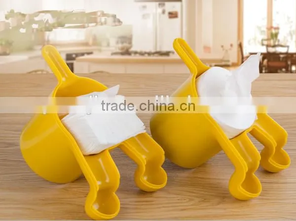 Wholesale Stock Small Order Fashion Plastic Puppy Colorful Napkin Holder photo-6