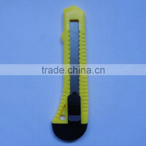 For Promotional Simple Style Plastic Grip Utility Knife / Cutter Knife photo-3