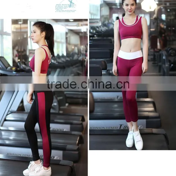 Charming 80 Nylon 20 Spandex Yoga Fitness Active Wear Set With Top Breast Inner Liner photo-3