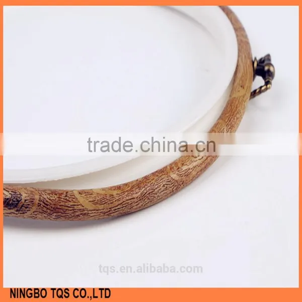 Wholesale Cross Stitch Accessory ABS Wooden Pattern Embroidery Hoops photo-3