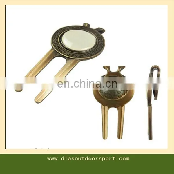 Golf Divot Repair Tool With Custom Logo