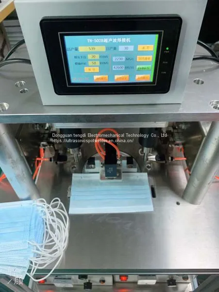 Semi-automatic mask spot welding machine