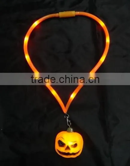 LED Flashing Pumpkin Necklace With Plastic Lanyard Led Necklace