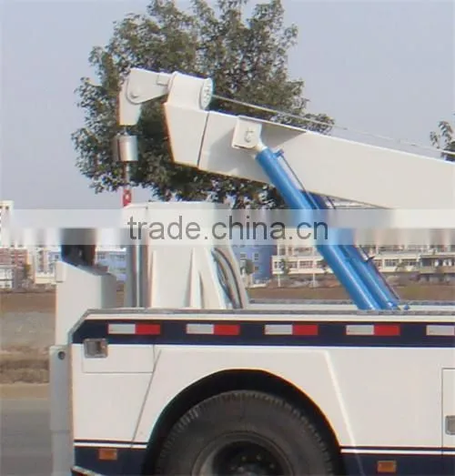 Best Quality China FOTON Heavy Duty Wrecker Truck photo-2