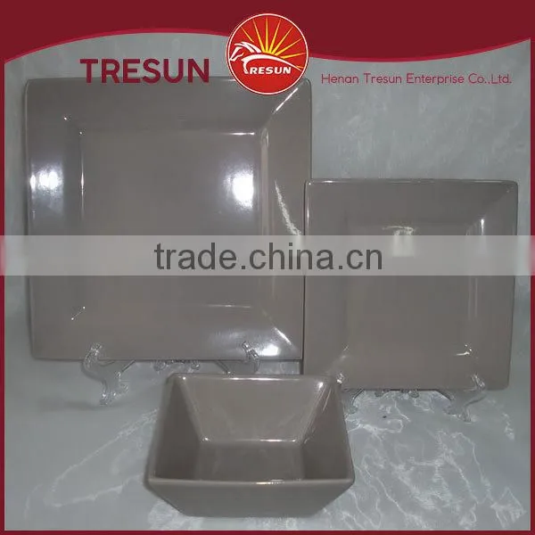Square and Round Shape Color Glazed 18pcs Ceramic Tableware/dinnerset/dinner Ware Made in China